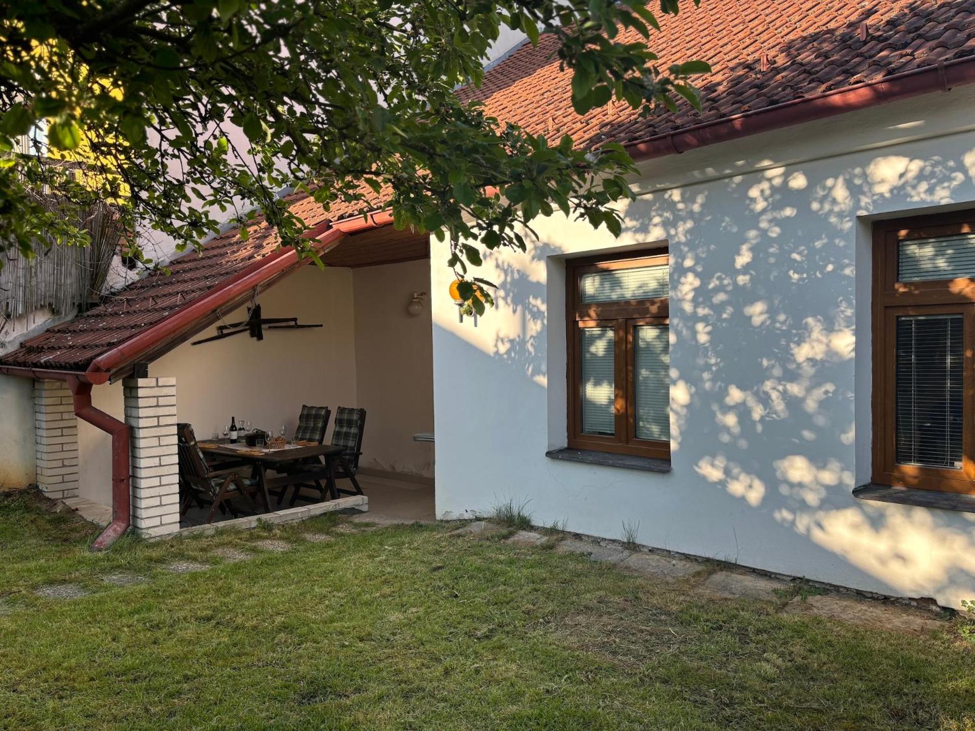 Domek V Treboni Bagian luar foto